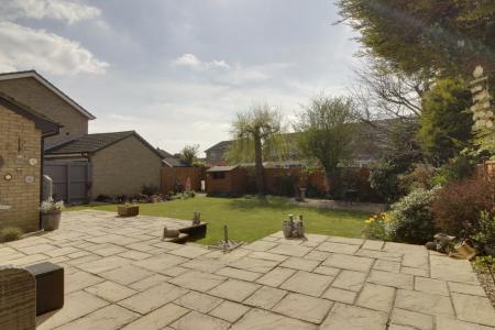 3 bedroom Detached house for sale in Florence Way, Market Deeping, PE6