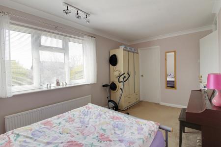 3 bedroom Detached house for sale in Florence Way, Market Deeping, PE6