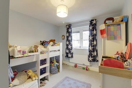 6 bedroom Detached house for sale in Windsor Gardens, Market Deeping, PE6