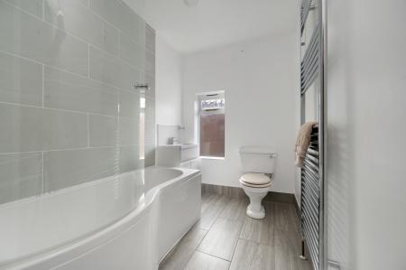 2 bedroom Terraced House for sale in Asfordby, Melton Mowbray, LE14