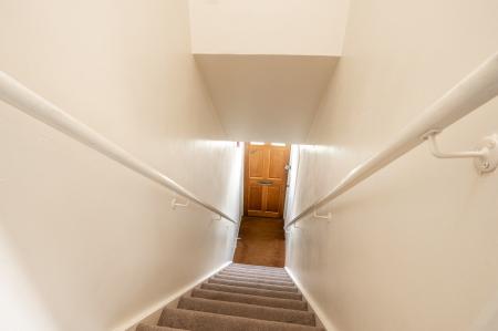 1 bedroom Apartment for sale in Brilliant Opportunity at Blakeney Crescent, Melton, LE13 0QP