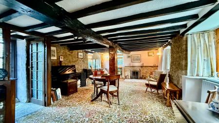 3 bedroom Character Property for sale in Church Cottage in Eaton, Church Lane, NG32 1SL