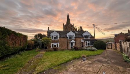 Church Cottage in Eaton, Church Lane, NG32 1SL