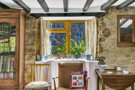 3 bedroom Character Property for sale in Church Cottage in Eaton, Church Lane, NG32 1SL