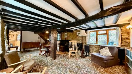 3 bedroom Character Property for sale in Church Cottage in Eaton, Church Lane, NG32 1SL