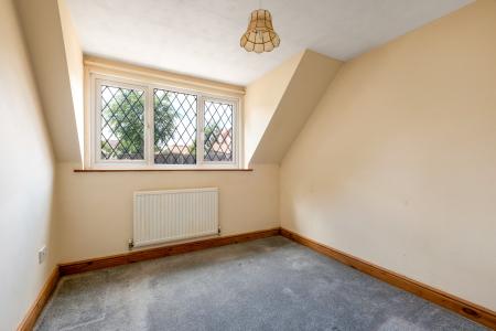 4 bedroom Detached house for sale in The Wonderful Waterside House, Ab Kettleby, LE14 3HT