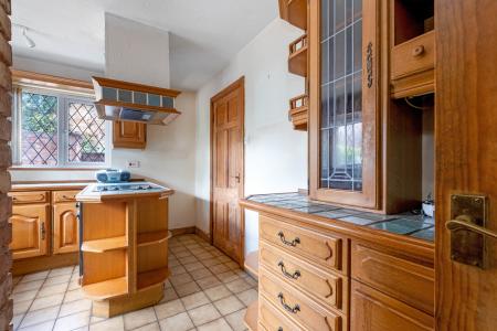 4 bedroom Detached house for sale in The Wonderful Waterside House, Ab Kettleby, LE14 3HT