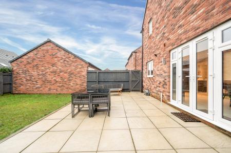 4 bedroom Detached house for sale in No Onward Chain in Waltham On The Wolds, LE14 4FG