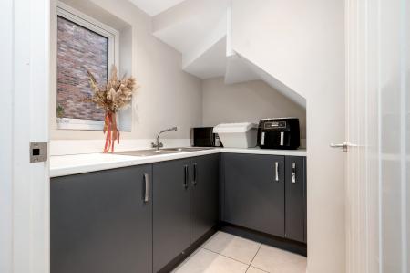 4 bedroom Detached house for sale in No Onward Chain in Waltham On The Wolds, LE14 4FG