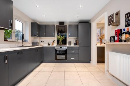 4 bedroom Detached house for sale in No Onward Chain in Waltham On The Wolds, LE14 4FG