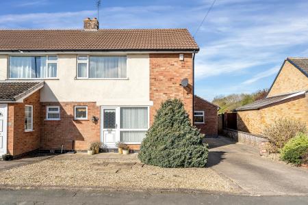 3 bedroom Semi-detached house for sale in No Onward Chain at Ferneley Cres, Melton Mowbray, LE13 1RZ