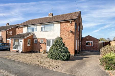 3 bedroom Semi-detached house for sale in No Onward Chain at Ferneley Cres, Melton Mowbray, LE13 1RZ