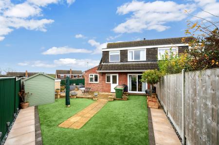 3 bedroom Semi-detached house for sale in Immaculate Family Home on Grange Drive, Melton, LE13 1EL