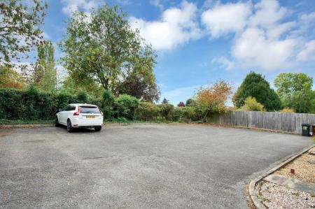 2 bedroom Terraced House for sale in No Chain on Kestrel Road, Melton Mowbray, LE13 0AY