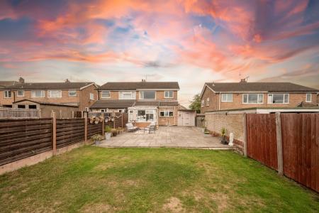 New Kitchen on Klondyke Way, Asfordby, LE14 3TW