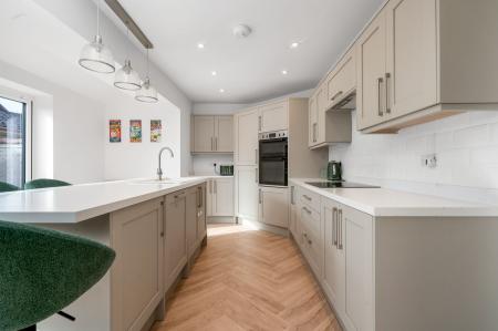 3 bedroom Cottage for sale in Stunning Kitchen Diner in Eastwell, Main Street, LE14 4EH