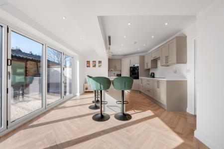 3 bedroom Cottage for sale in Stunning Kitchen Diner in Eastwell, Main Street, LE14 4EH