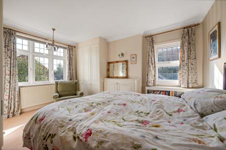 4 bedroom Detached house for sale in Ferndale House, Main Street, Asfordby, LE14 3RZ