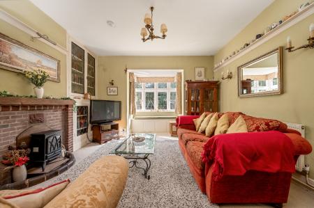 4 bedroom Detached house for sale in Ferndale House, Main Street, Asfordby, LE14 3RZ