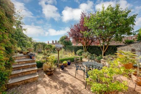 3 bedroom Detached house for sale in The Hollies in Eaton, Main Street, NG32 1SE