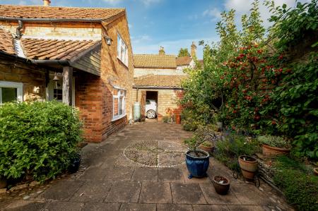 3 bedroom Detached house for sale in The Hollies in Eaton, Main Street, NG32 1SE