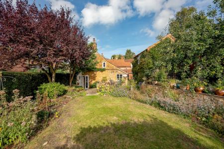 3 bedroom Detached house for sale in The Hollies in Eaton, Main Street, NG32 1SE