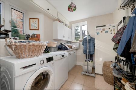 3 bedroom Detached house for sale in The Hollies in Eaton, Main Street, NG32 1SE