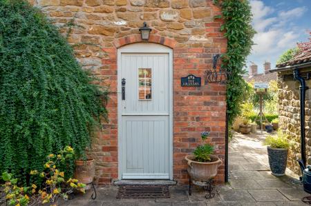 3 bedroom Detached house for sale in The Hollies in Eaton, Main Street, NG32 1SE