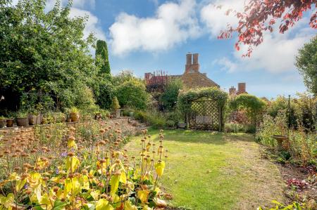 3 bedroom Detached house for sale in The Hollies in Eaton, Main Street, NG32 1SE