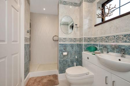 4 bedroom Detached house for sale in Fantastic Norfolk Drive Family Home, Melton Mowbray,LE13 0AZ