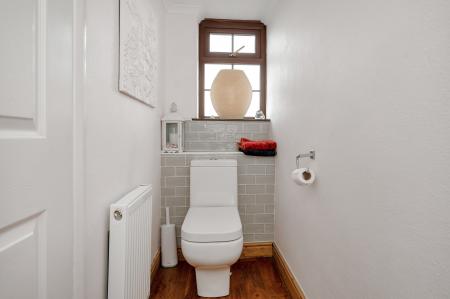 4 bedroom Detached house for sale in Fantastic Norfolk Drive Family Home, Melton Mowbray,LE13 0AZ