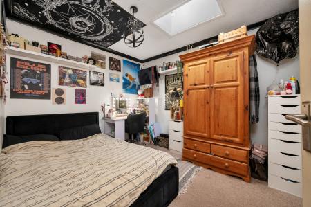 4 bedroom Detached house for sale in Spacious Home on Redbrook Crescent, Melton, LE13 0EU