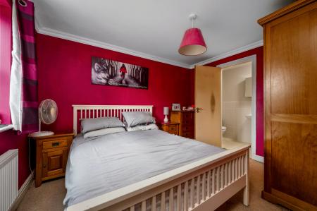 4 bedroom Town house for sale in Versatile Family Home on Rossiter Close, Melton, LE13 0NZ