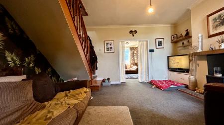 2 bedroom Terraced House for sale in Priced To Sell on Saxby Road, Melton Mowbray, LE13 1BP