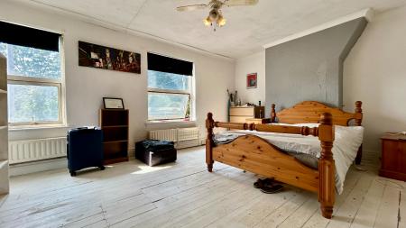 2 bedroom Terraced House for sale in Priced To Sell on Saxby Road, Melton Mowbray, LE13 1BP