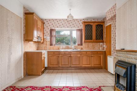 3 bedroom Semi-detached house for sale in Incredible Plot on The Crescent, Stathern, LE14 4HF