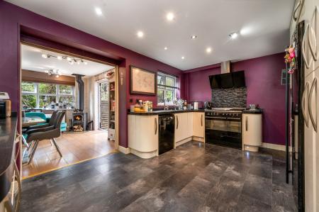 4 bedroom Detached house for sale in Versatility & Space at Wymondham Way, Melton, LE13 1HX