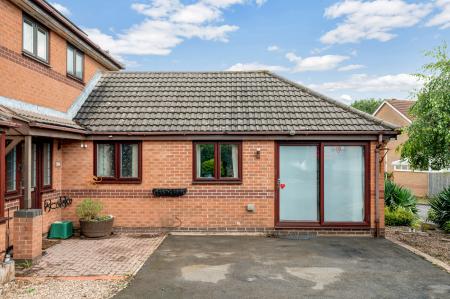 5 bedroom Detached house for sale in Annexe & Family Home on Delamare Road, Melton, LE13 1PL