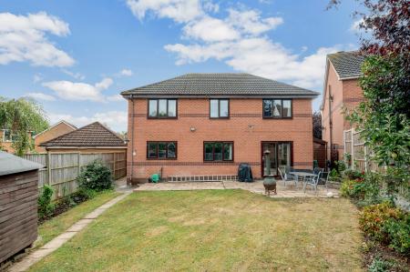 5 bedroom Detached house for sale in Annexe & Family Home on Delamare Road, Melton, LE13 1PL