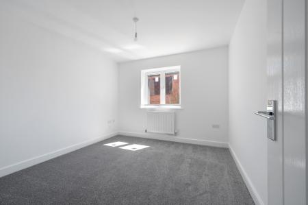 3 bedroom Semi-detached house to let in Charles Dyer Close, Melton Mowbray