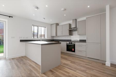 3 bedroom End of terrace house to let in Charles Dyer Close, Melton Mowbray