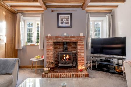 4 bedroom Detached house for sale in Generous Garden at The Oaks at Goadby Marwood, LE14 4LN