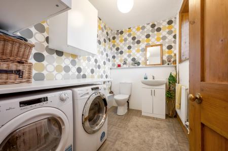 4 bedroom Detached house for sale in Generous Garden at The Oaks at Goadby Marwood, LE14 4LN