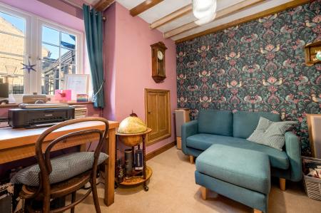 4 bedroom Detached house for sale in Generous Garden at The Oaks at Goadby Marwood, LE14 4LN