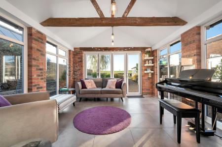 4 bedroom Detached house for sale in Generous Garden at The Oaks at Goadby Marwood, LE14 4LN