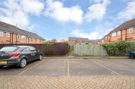 2 bedroom Terraced House for sale in No Chain on Horse Field View, Melton Mowbray, LE13 0TF