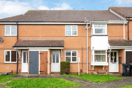 2 bedroom Terraced House for sale in No Chain on Horse Field View, Melton Mowbray, LE13 0TF