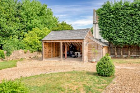 6 bedroom Barn Conversion for sale in Welcome To Harvest Home, Waltham On The Walds, LE14 4AJ