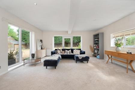 6 bedroom Barn Conversion for sale in Welcome To Harvest Home, Waltham On The Walds, LE14 4AJ