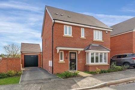 3 bedroom Detached house to let in Lander Close, Melton Mowbray